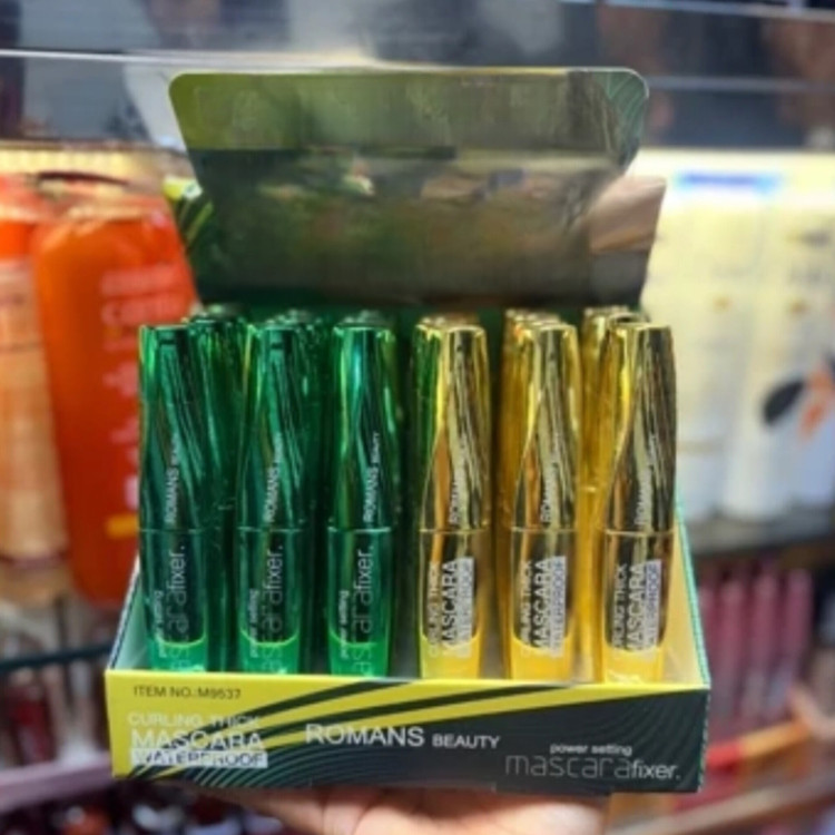 ریمل فرچه مویی رومنس پوکه سبز (Romance Mascara)